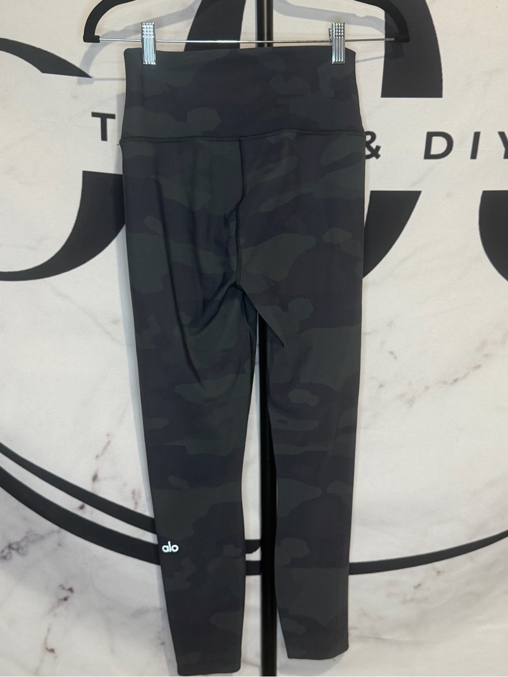ALO Yoga High-Waist Camo Leggings - Black/Gray